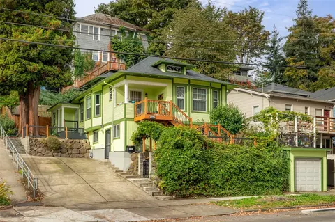 1543 15th Ave S, Seattle, WA 98144