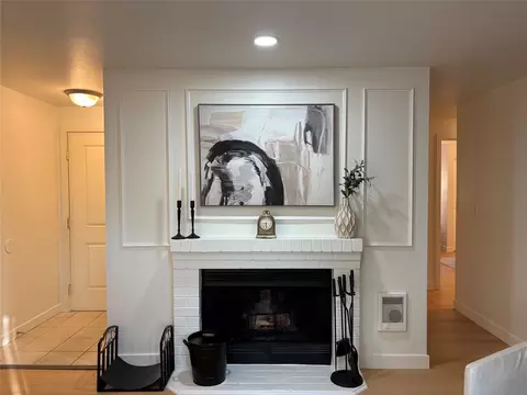 14002 NE 181st Pl #A103, Woodinville, WA 98072