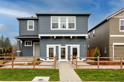4009 Hyde Loop NE #121, Olympia, WA 98506