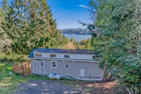 120 N Rustic Ridge Dr, Lilliwaup, WA 98555