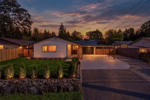 8407 Woodbourne Dr SW, Lakewood, WA 98499