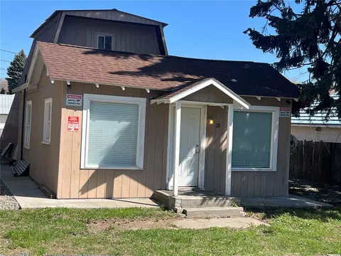 28 N Fir St, Omak, WA 98841