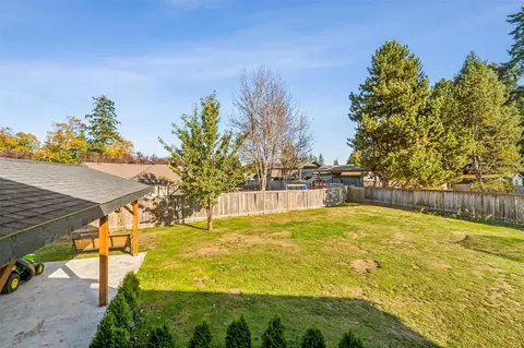 Exterior - 4411 130th St SE, Everett, WA 98208 photo 5 of 11