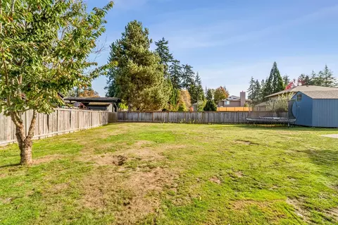Exterior - 4411 130th St SE, Everett, WA 98208 photo 9 of 11