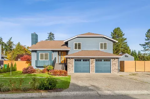 Exterior - 4411 130th St SE, Everett, WA 98208 photo 2 of 11