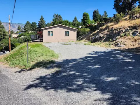130 Olive Ave, Manson, WA 98831