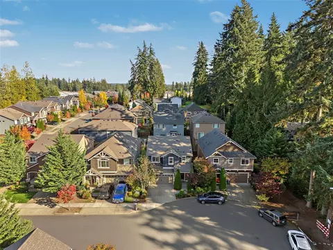 View/Area - 19527 33rd Dr SE, Bothell, WA 98012 photo 2 of 3
