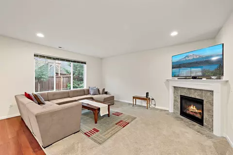 Living - 19527 33rd Dr SE, Bothell, WA 98012 photo 1 of 2