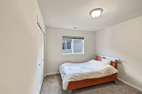 Bedroom - 19527 33rd Dr SE, Bothell, WA 98012 photo 3 of 5