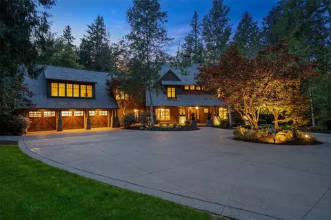 24950 SE Old Black Nugget Rd, Issaquah, WA 98029