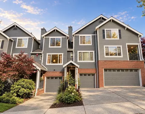 4156 248th Ct SE #67, Issaquah, WA 98029