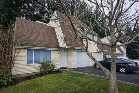 1019 18th St NE, Auburn, WA 98002