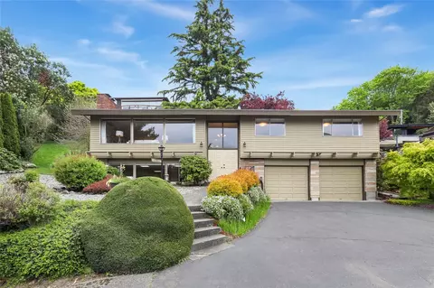 4553 53rd Ave SW, Seattle, WA 98116