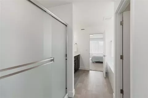 Entry Way - 705 Pagget Ave, Winlock, WA 98596 photo 5 of 7