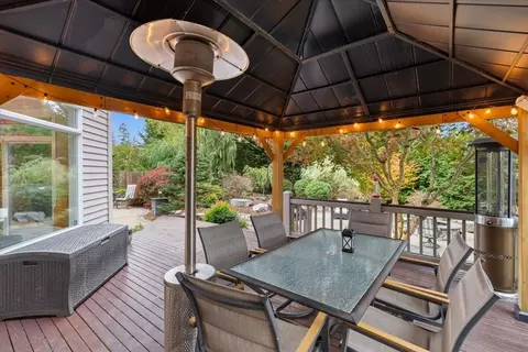 Exterior - 3229 114th St SE, Everett, WA 98208 photo 2 of 10