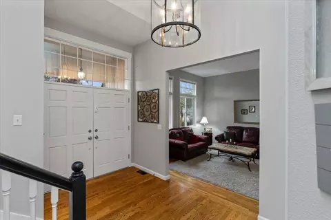 Entry Way - 3229 114th St SE, Everett, WA 98208 photo 3 of 5
