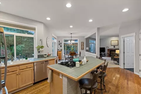 Kitchen - 3229 114th St SE, Everett, WA 98208 photo 3 of 3
