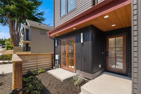 270 Fulton St, Seattle, WA 98109