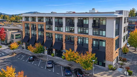 3111 Newmarket St #404, Bellingham, WA 98226