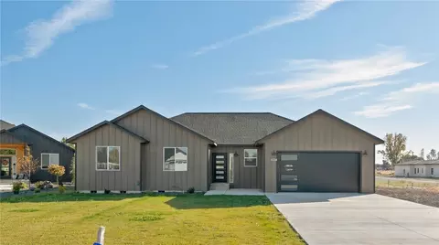 6425 NE 215 Rd, Moses Lake, WA 98837
