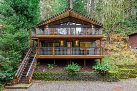 8 Alder Ct, Bellingham, WA 98229