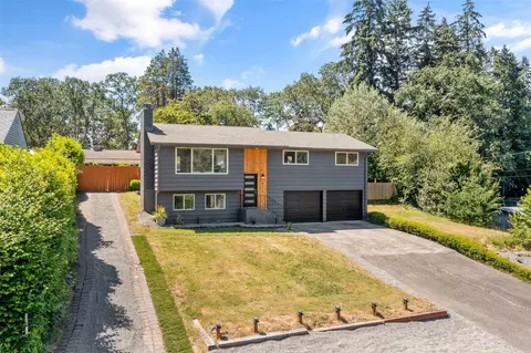 8712 Wildwood Ave SW, Lakewood, WA 98498