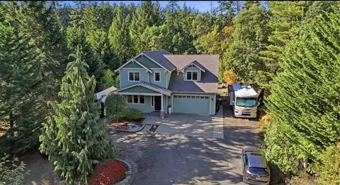 272 SW Lakeway Blvd, Port Orchard, WA 98367