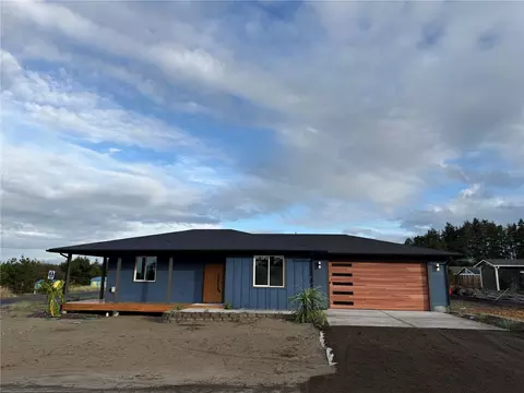 1002 311th St, Ocean Park, WA 98640