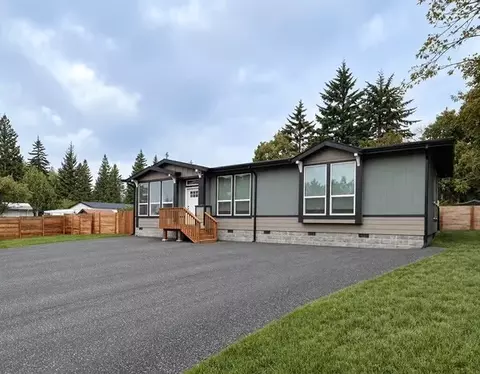20 E Parkway Blvd, Shelton, WA 98584
