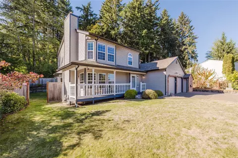4946 NW 82nd St, Silverdale, WA 98383