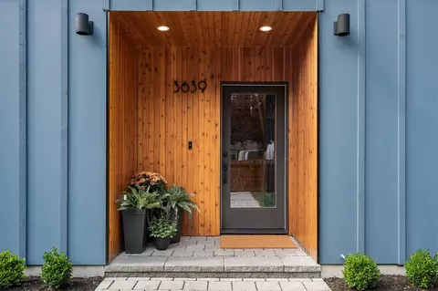 3639 34th Ave W, Seattle, WA 98199