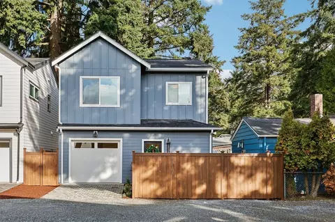 13715 Stone Ave N, Seattle, WA 98133