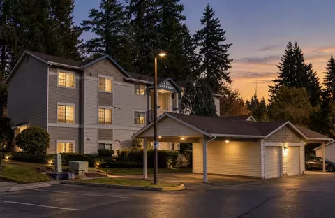 25235 SE Klahanie Blvd #M202, Issaquah, WA 98029