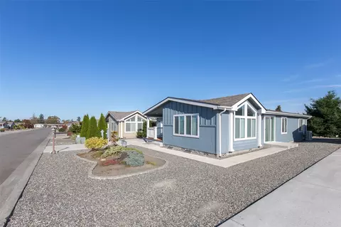 Exterior - 737 W Heritage Loop, Sequim, WA 98382 photo 2 of 9