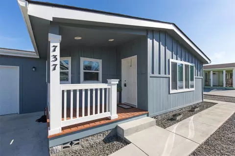 Exterior - 737 W Heritage Loop, Sequim, WA 98382 photo 8 of 9