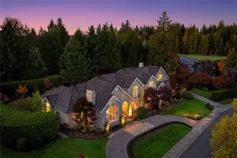 24634 SE 9th Pl, Sammamish, WA 98074