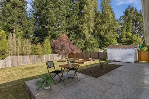 Exterior - 223 60th Pl SE, Everett, WA 98203 photo 3 of 3