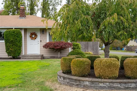 2156 N 192nd St, Shoreline, WA 98133