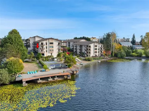 13229 N Linden Ave #B-204, Seattle, WA 98133