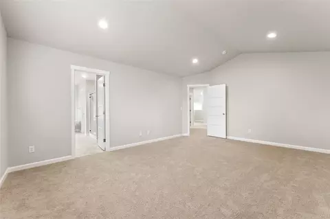 Bedroom - 418 Muller Ct SE #20, Orting, WA 98360 photo 5 of 7