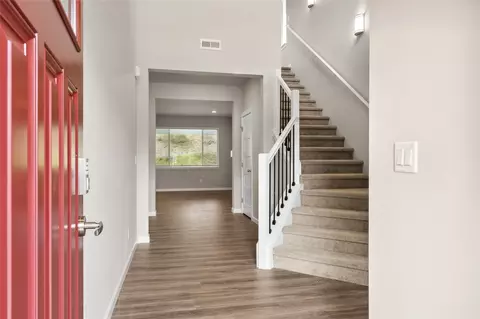 Entry Way - 418 Muller Ct SE #20, Orting, WA 98360 photo 1 of 3