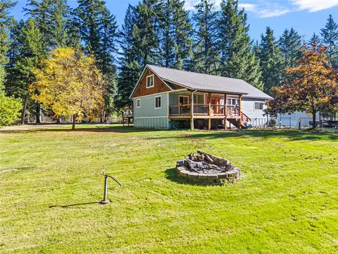 1751 SW J H Rd SW, Port Orchard, WA 98367