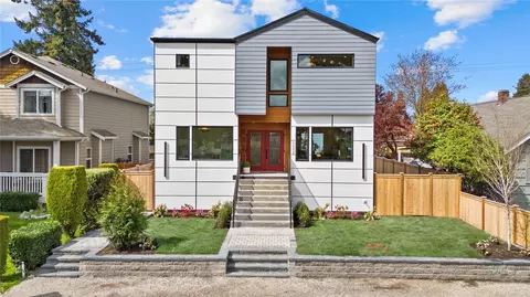 9535 Dayton Ave N, Seattle, WA 98103