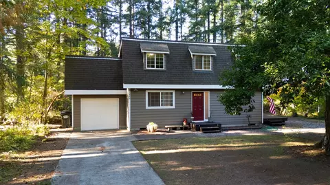 21842 Crest Ln SE, Yelm, WA 98597