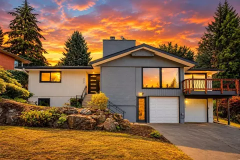 7017 NE 155th Pl, Kenmore, WA 98028
