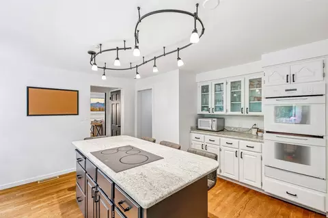 Kitchen - 9523 NE 198th St, Bothell, WA 98011 photo 3 of 3