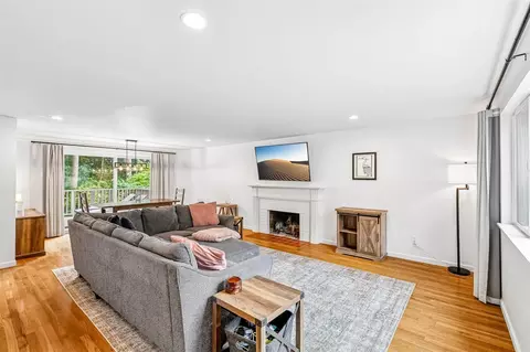 Living - 9523 NE 198th St, Bothell, WA 98011 photo 3 of 4