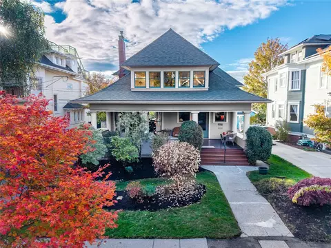 925 12th Ave E, Seattle, WA 98102
