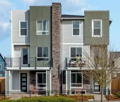 32445 Big Leaf Ln #15, Black Diamond, WA 98010