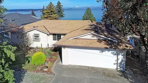 1345 SE Camano Dr, Camano Island, WA 98282